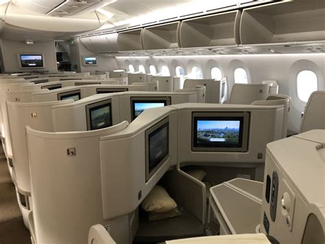 vietnam airlines b787 business class